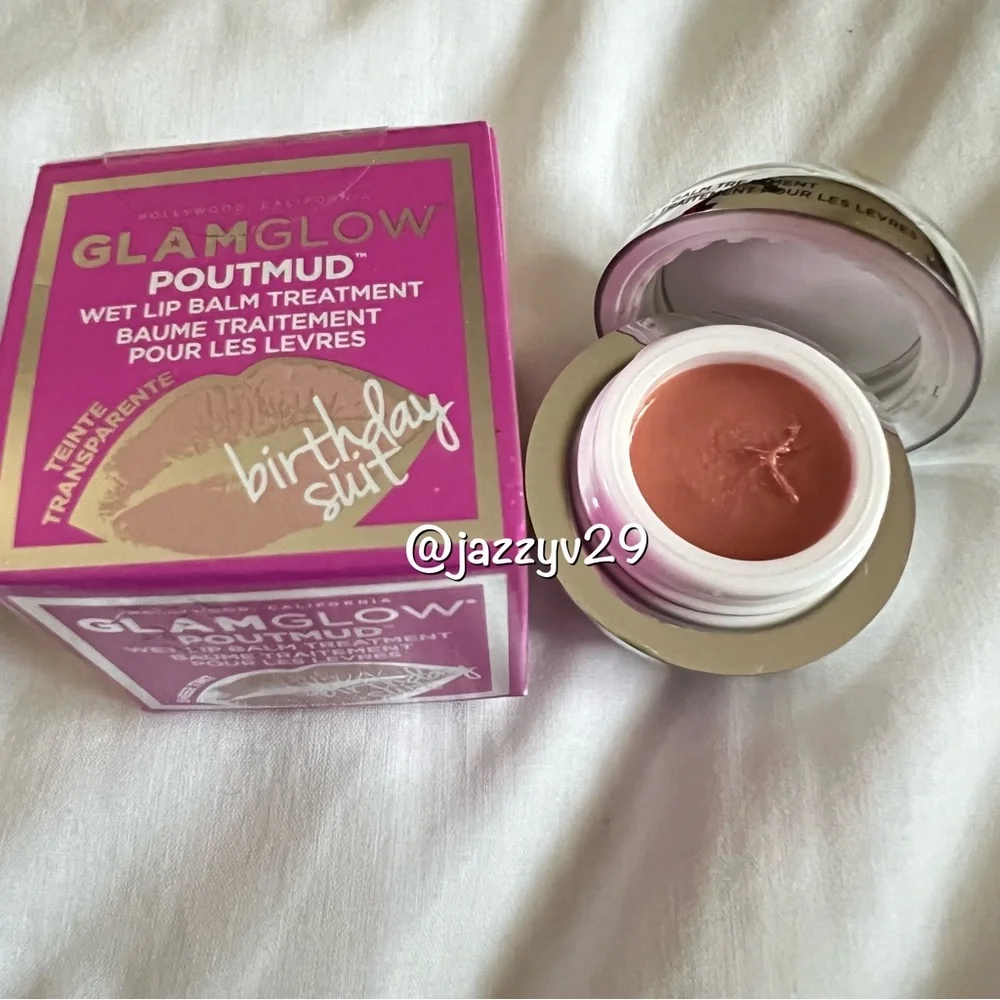 👄Glamglow Poutmud Wet Lip Balm Treatment👄